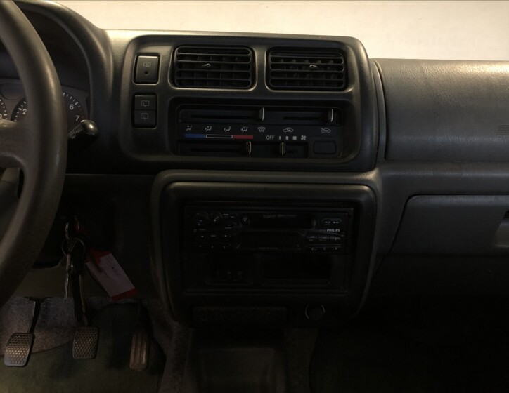 Suzuki Jimny 16