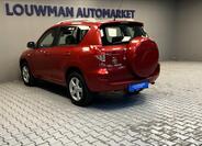Toyota RAV4 13