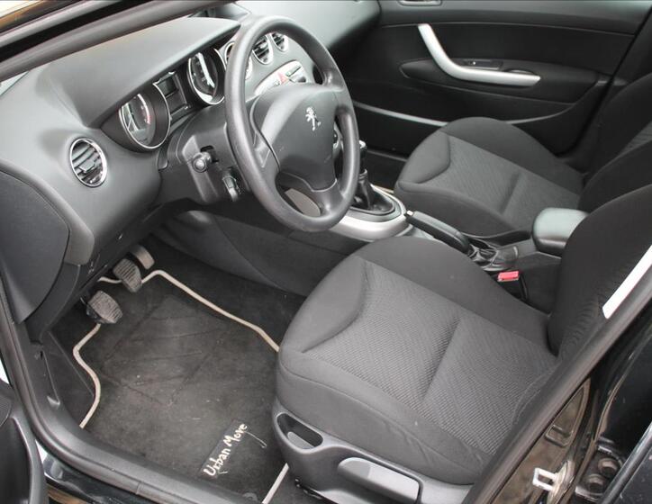 Peugeot 308 7
