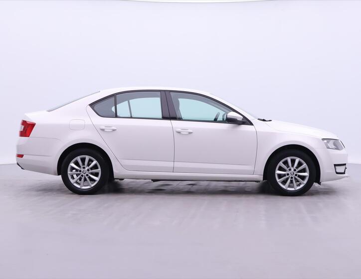 Škoda Octavia 8