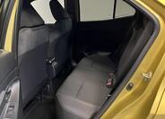 Toyota Yaris Cross 8