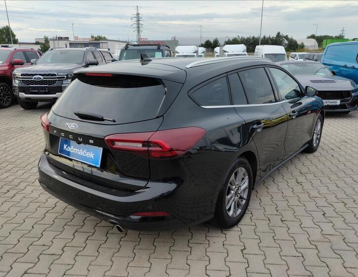 Ford Focus 5