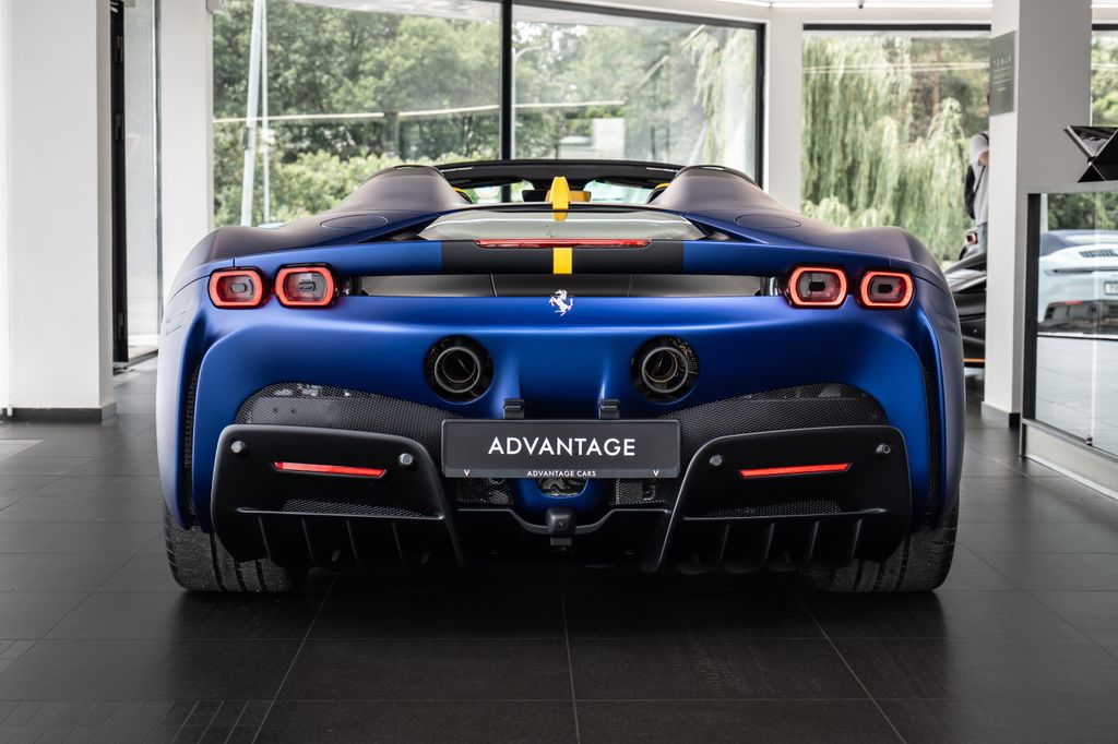 Ferrari SF90