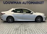 Toyota Camry 16