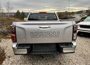 Isuzu D-Max 6