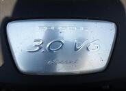 Porsche Cayenne 64