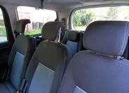 Ford Galaxy 18