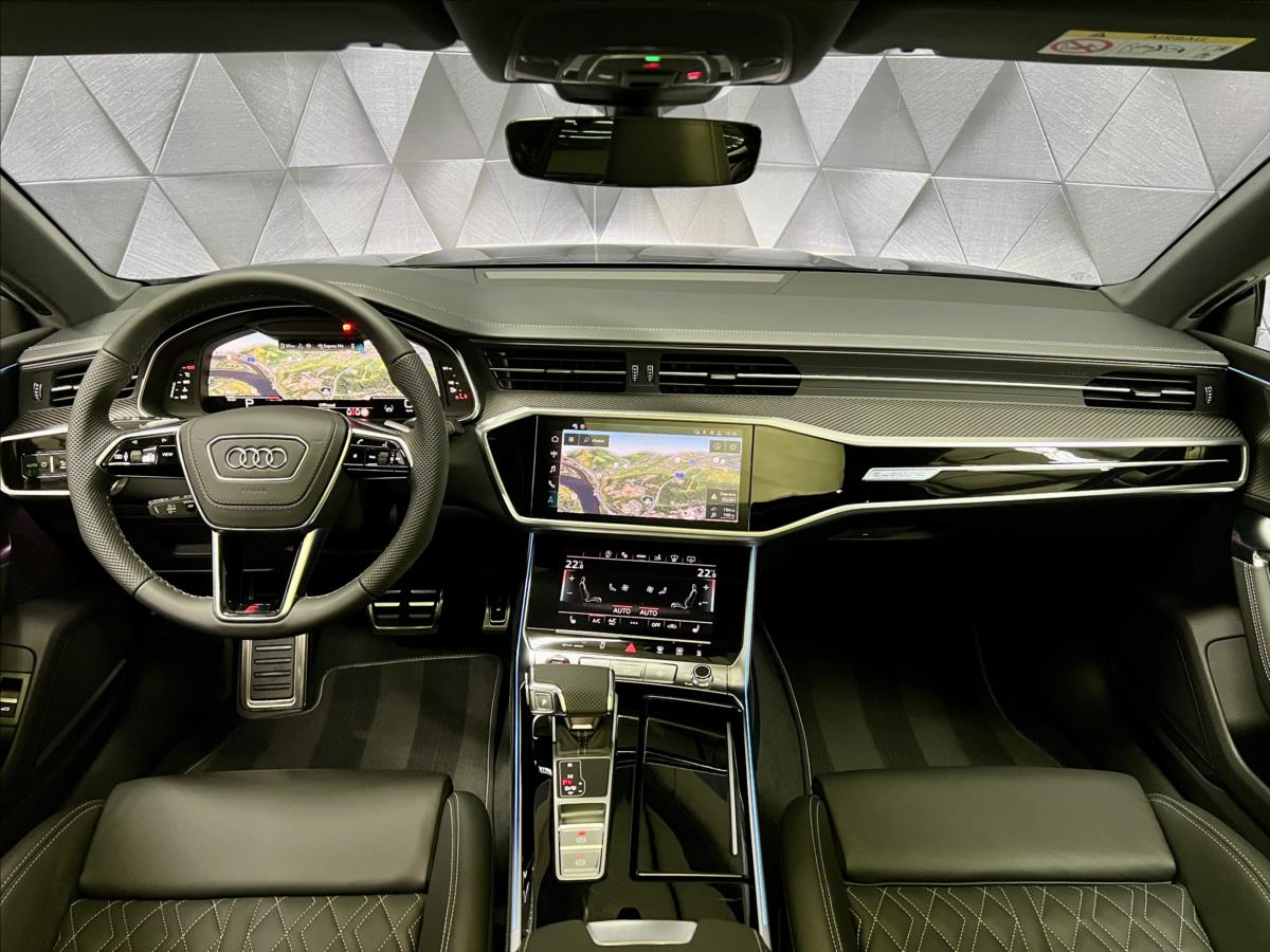 Audi S7