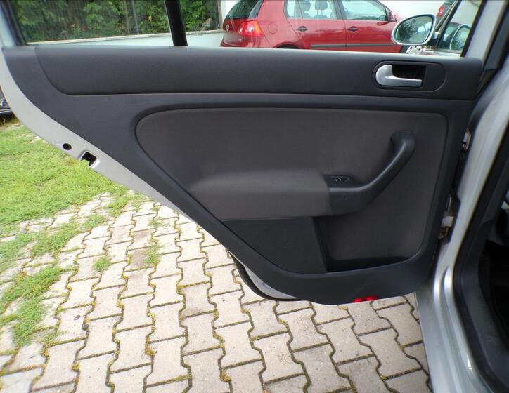 Volkswagen Golf Plus 18