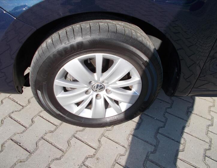 Volkswagen Sharan 5