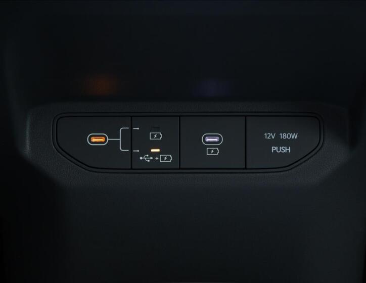 KIA EV3 16