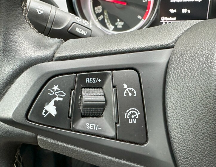 Opel Astra 24