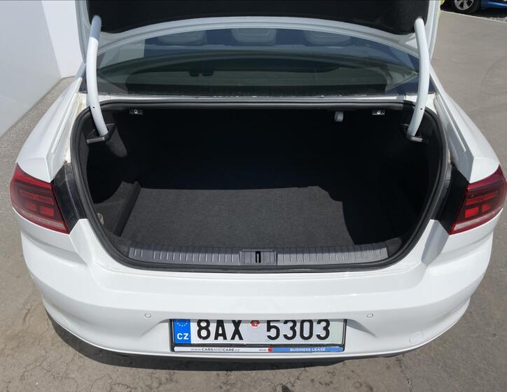 Volkswagen Passat 23