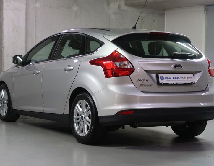 Ford Focus 7