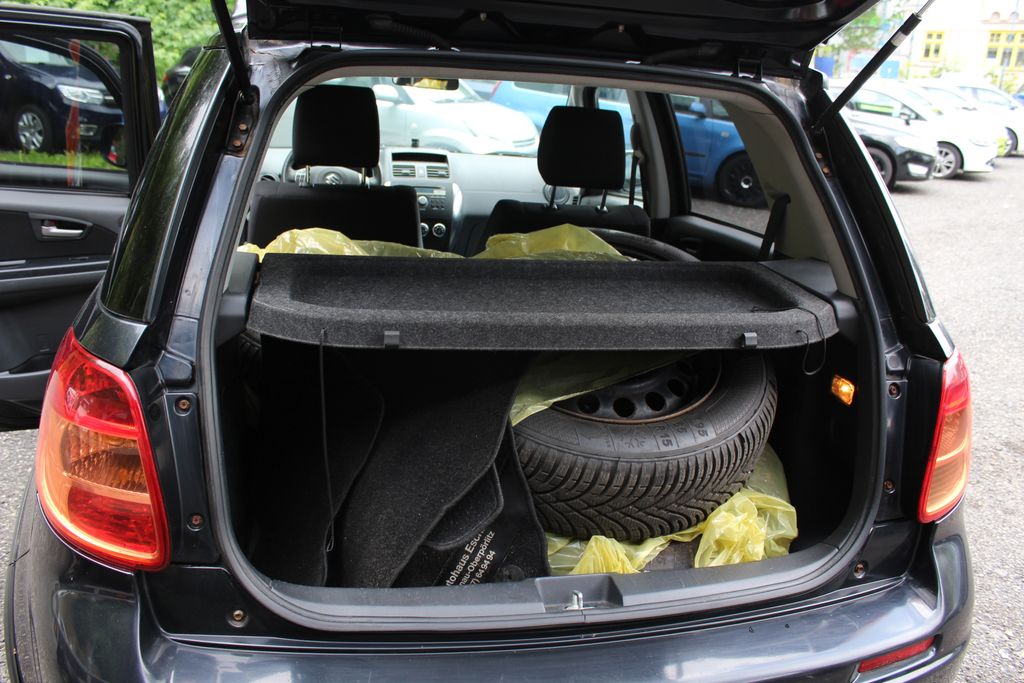 Suzuki SX4