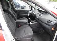 Renault Grand Scénic 12