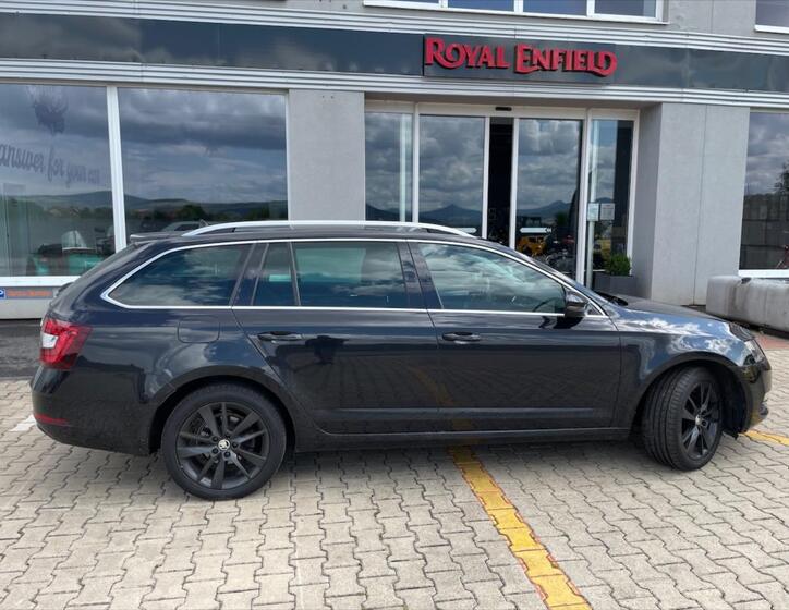 Škoda Octavia 8