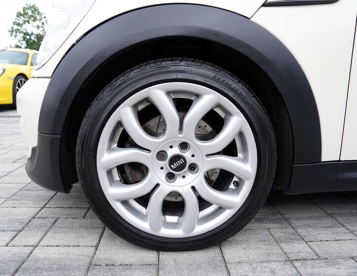 Mini Cooper S 42