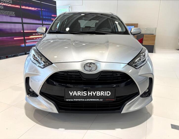 Toyota Yaris 2