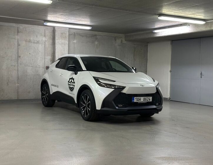 Toyota C-HR 3