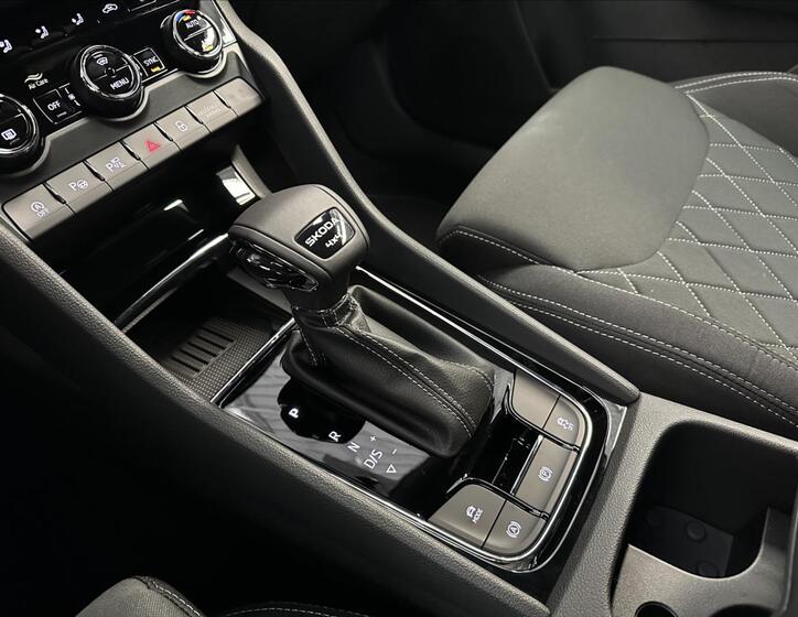 Škoda Karoq 8