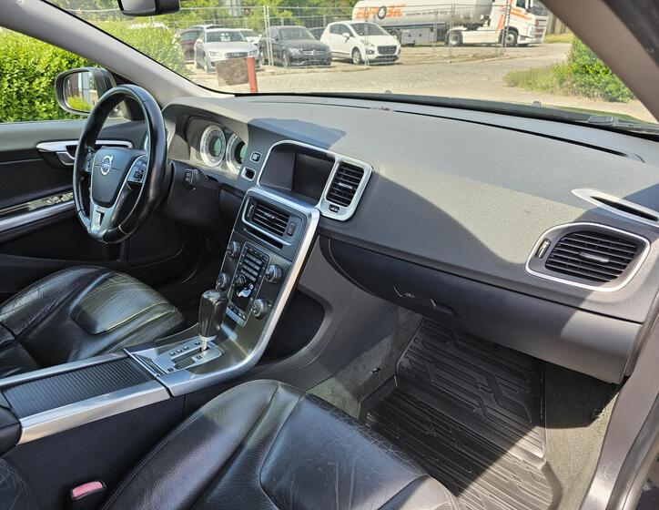 Volvo V60 35