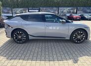 KIA EV6 8