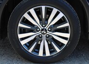 Mitsubishi Outlander 30