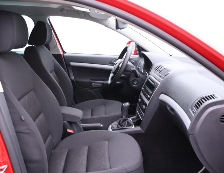 Škoda Octavia 12