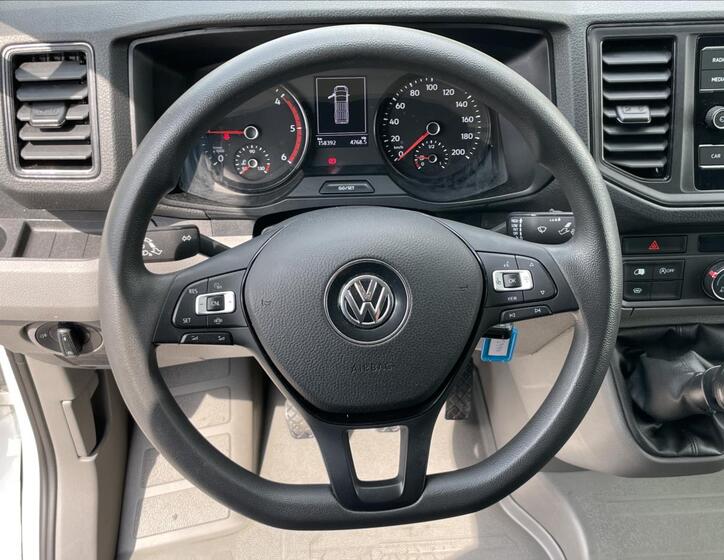 Volkswagen Crafter 8