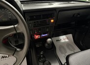 Lada Niva 9