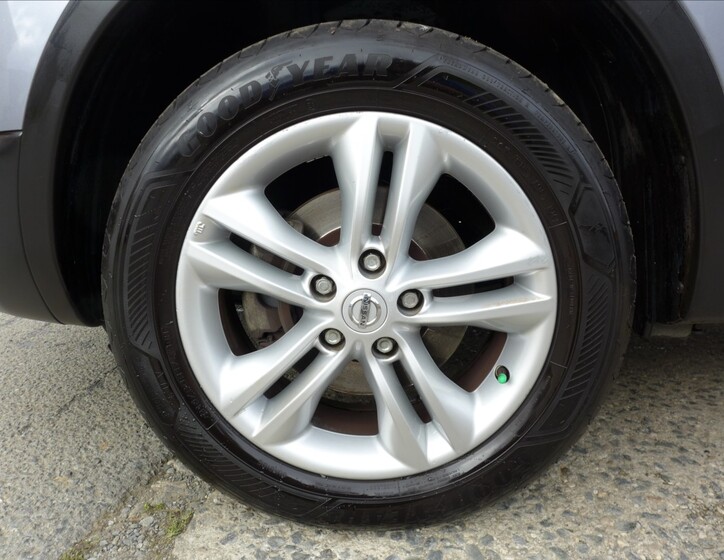 Nissan Qashqai 10