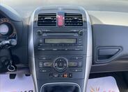 Toyota Auris 13
