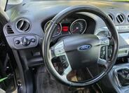 Ford S-MAX 12