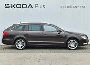 Škoda Superb 11