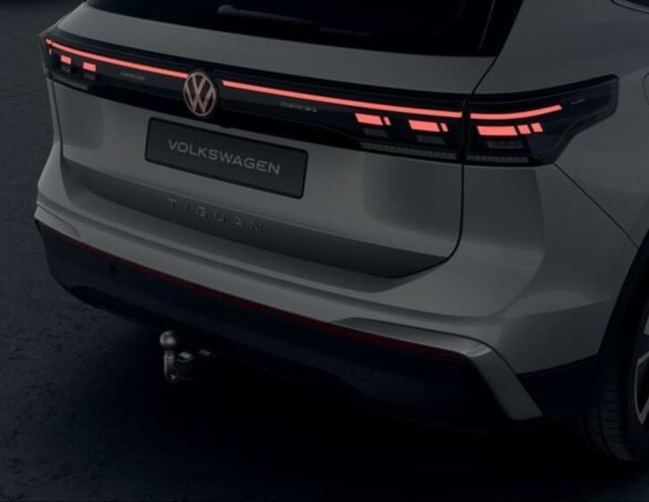 Volkswagen Tiguan 8