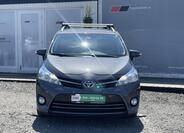 Toyota Verso 3