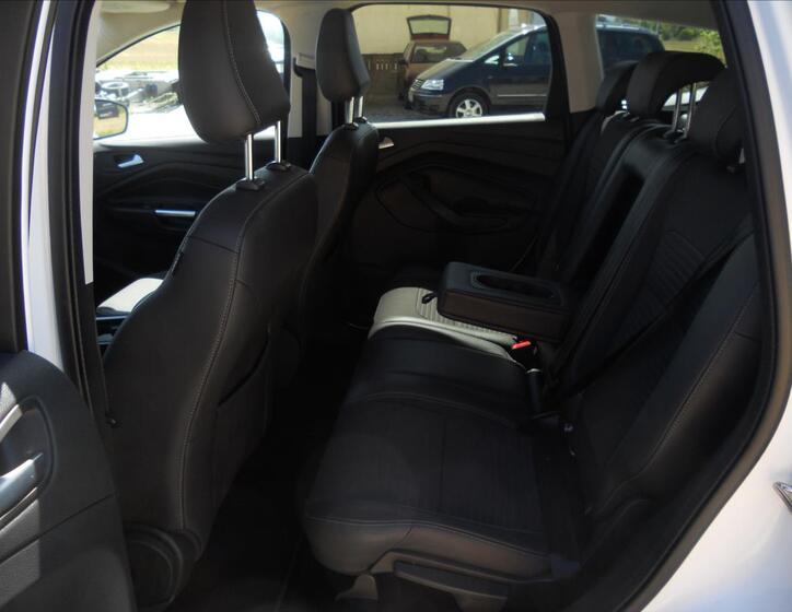 Ford Kuga 16