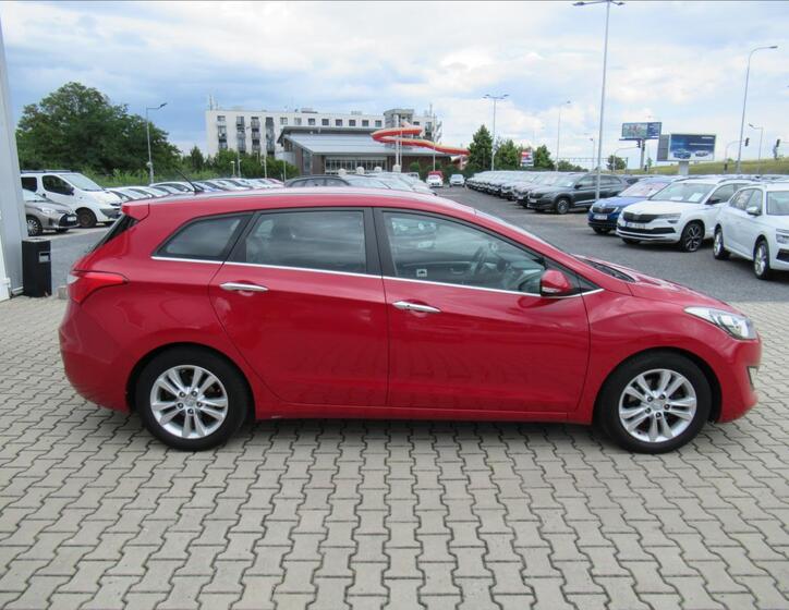Hyundai i30 6