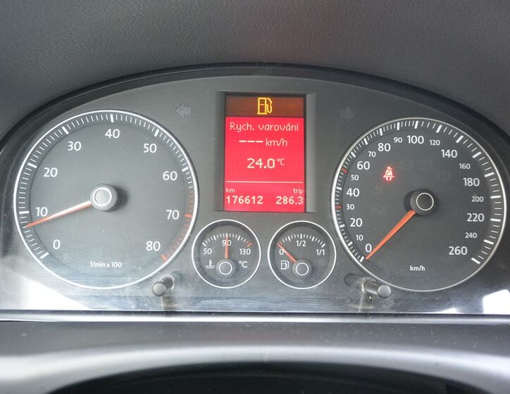 Volkswagen Touran 16