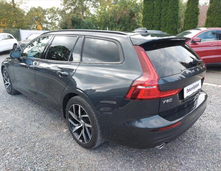 Volvo V60 7