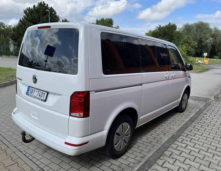 Volkswagen Caravelle 5