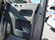 Volkswagen Multivan 22