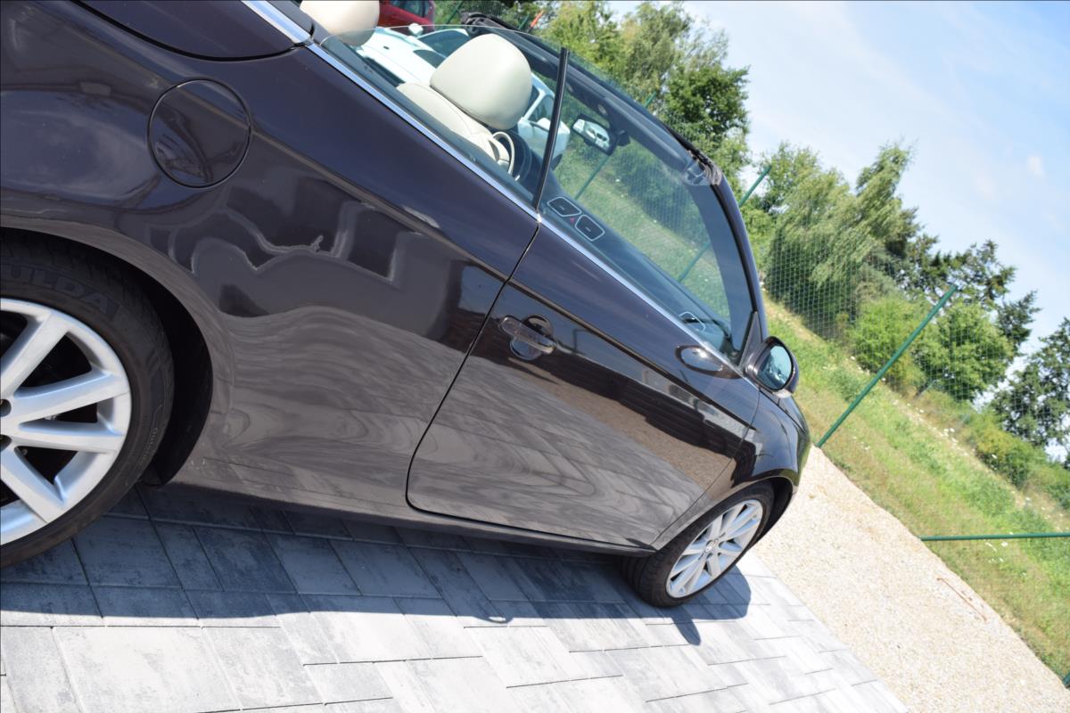 Volkswagen EOS