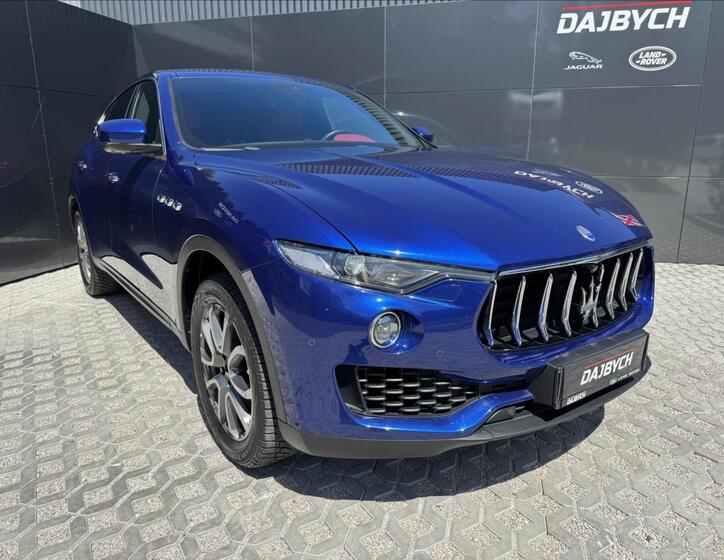 Maserati Levante 3