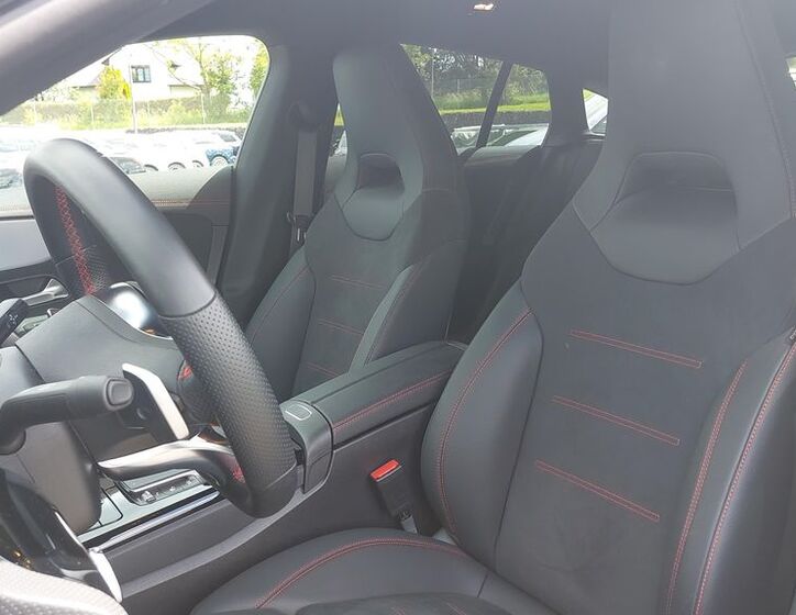 Mercedes-Benz CLA 13