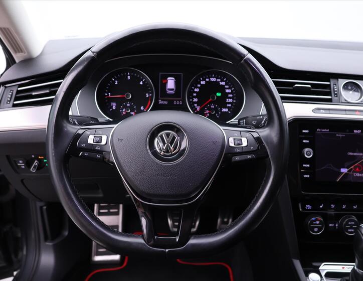 Volkswagen Passat 20