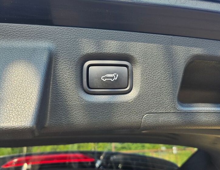 Hyundai Santa Fe 23