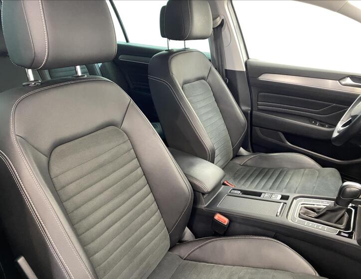 Volkswagen Passat 8