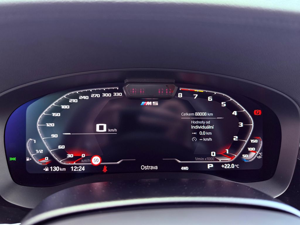 BMW M5